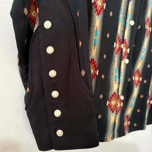 Wrangler Women's X Lainey Wilson Black Checotah Western Snap Shirt Rodeo - Picture 11 of 14